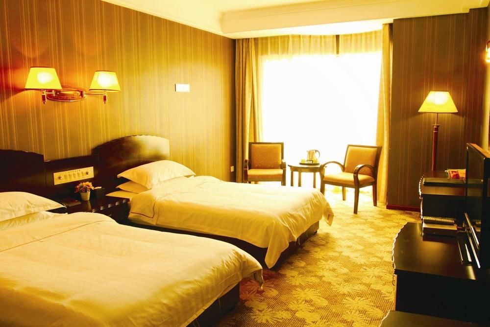 Modern City Inn Чънду Екстериор снимка