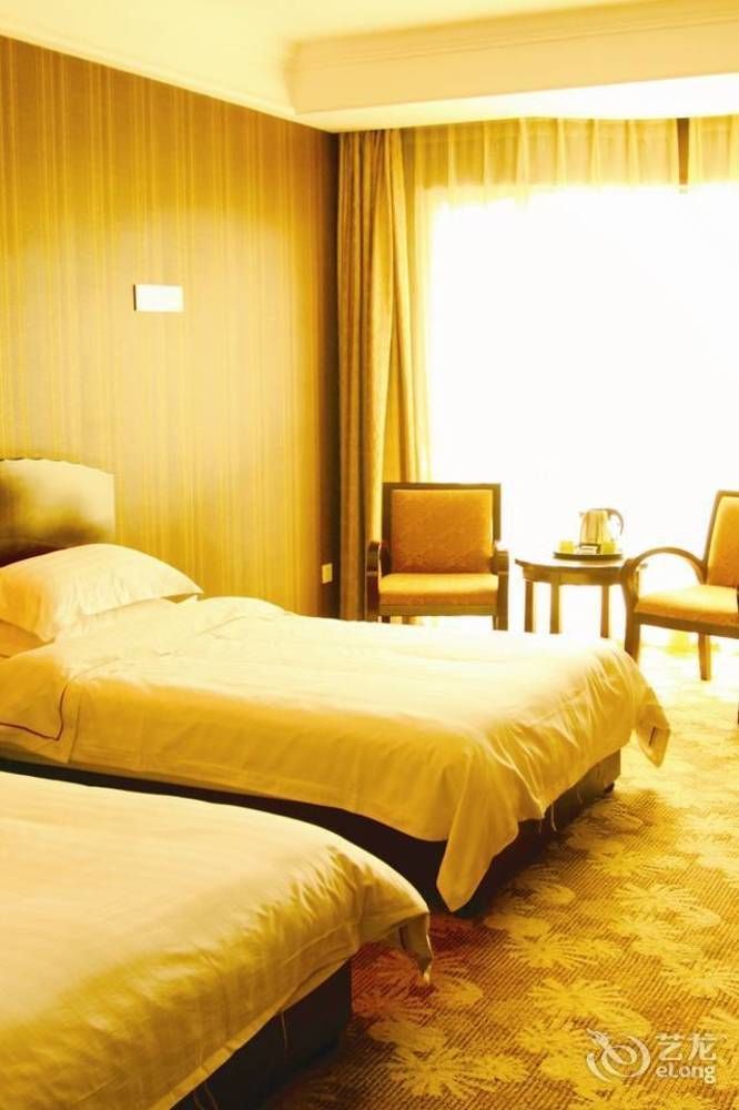 Modern City Inn Чънду Екстериор снимка
