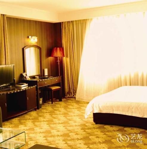 Modern City Inn Чънду Екстериор снимка