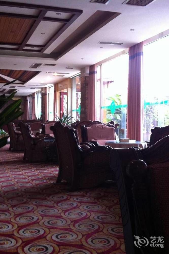 Modern City Inn Чънду Екстериор снимка